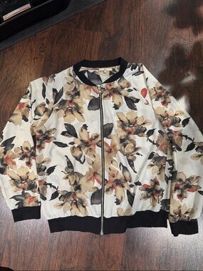 Tua Floral Lightweight Bomber Jacket - White, Beige & Black